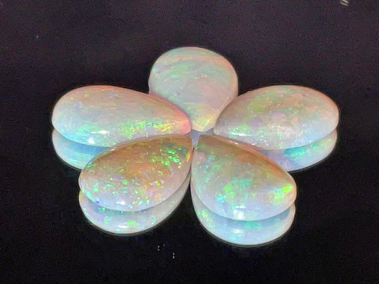 Rainbow Colorplay Australian Coober Pedy Opal 3.05 Carat
